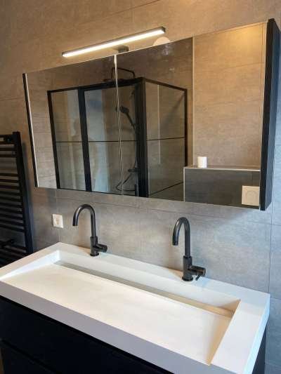 Badkamerrenovatie – afwerking (4)