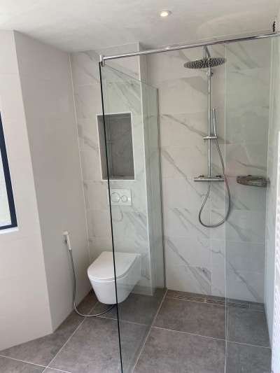 Toiletrenovatie – strak resultaat (27)